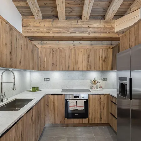 Superbe Penthouse Face Aux Pistes, 5 Avec Salle De Bain, Cheminee, Jusqu'a 10 Personnes - Fr-1-844-8 *